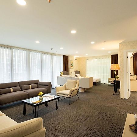 Niva Atakum Otel Samsun Buitenkant foto