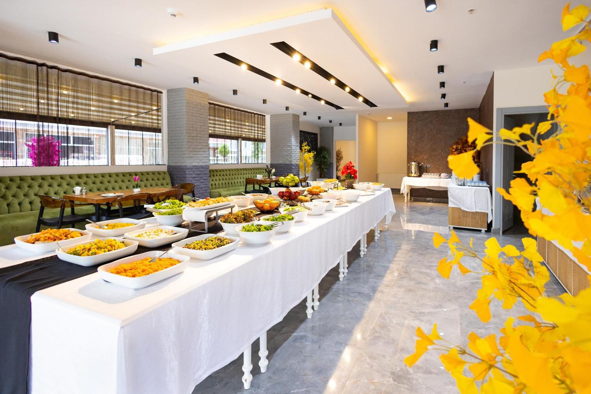Niva Atakum Otel Samsun Buitenkant foto